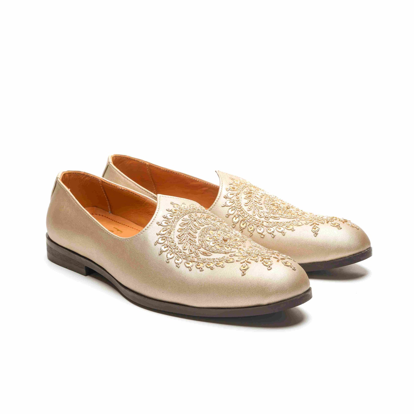Light Gold Leather Embroidered Mojaris