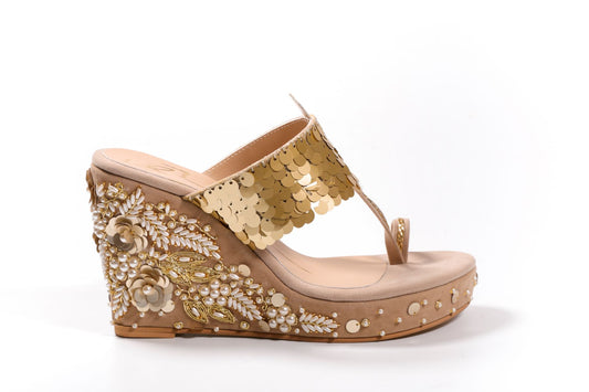 Beige Embroidered Kolhapuri Wedges